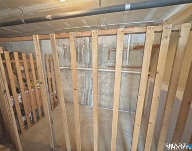 1634 Farmington Avenue - Photo Thumbnail 26