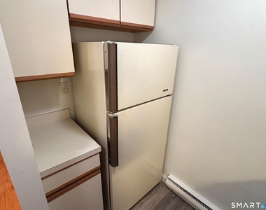 1634 Farmington Avenue - Photo Thumbnail 22