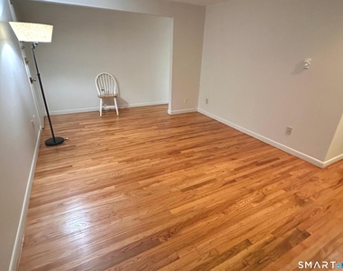 1634 Farmington Avenue - Photo Thumbnail 16