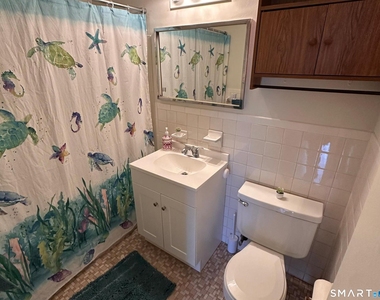 1634 Farmington Avenue - Photo Thumbnail 8