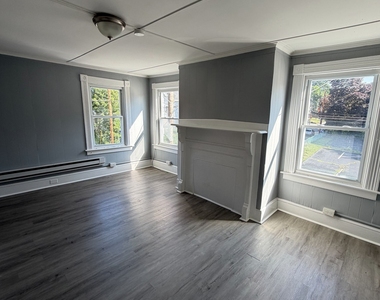 22 Hawthorne Street - Photo Thumbnail 10