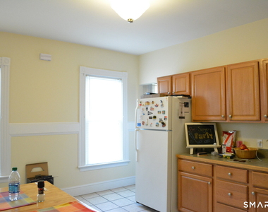 90 Avon Street - Photo Thumbnail 5