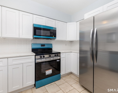 37 Enfield Street - Photo Thumbnail 8