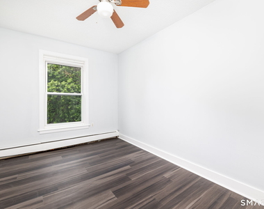 37 Enfield Street - Photo Thumbnail 20