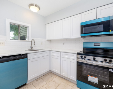 37 Enfield Street - Photo Thumbnail 9