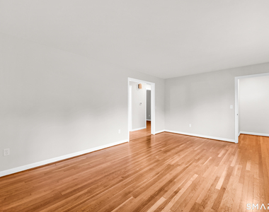 7 Olson Avenue - Photo Thumbnail 8