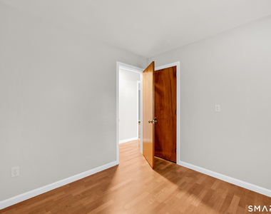 7 Olson Avenue - Photo Thumbnail 10