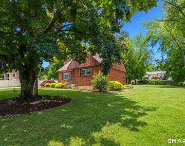 7 Olson Avenue - Photo Thumbnail 2