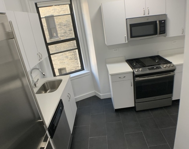 Central Park West - Photo Thumbnail 3