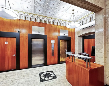 248 West 35th Street - Photo Thumbnail 7