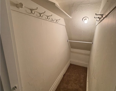 1412 Main St - Photo Thumbnail 18