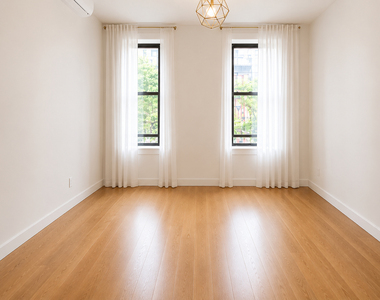 304 Linden Street - Photo Thumbnail 5