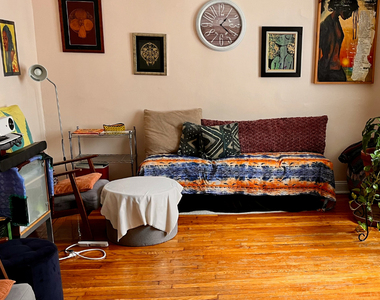7 East 17th Street - Photo Thumbnail 2