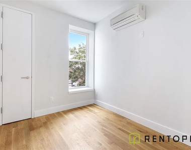 119 Guernsey Street - Photo Thumbnail 5