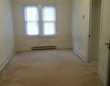 2600 James Street - Photo Thumbnail 6