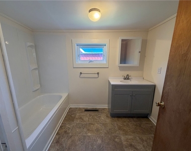 1846 Ridge Road - Photo Thumbnail 3