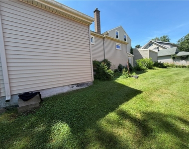 1846 Ridge Road - Photo Thumbnail 10
