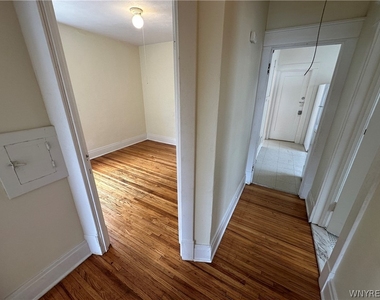 394 Taunton Place - Photo Thumbnail 19