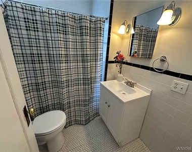 394 Taunton Place - Photo Thumbnail 23