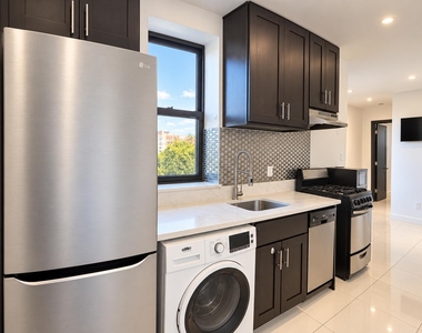 953 Columbus Avenue - Photo Thumbnail 8