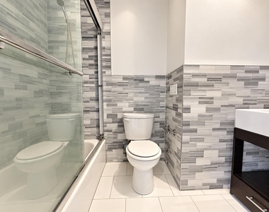 953 Columbus Avenue - Photo Thumbnail 13