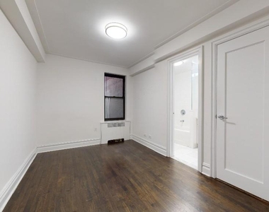 East 38th Street - Photo Thumbnail 10