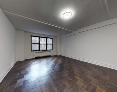 East 38th Street - Photo Thumbnail 9