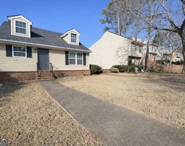 5505 Park Place S - Photo Thumbnail 1