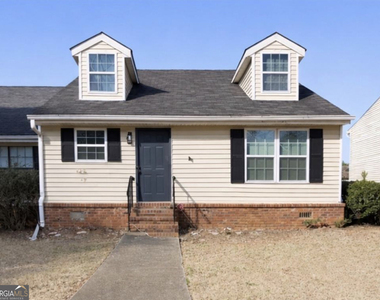 5505 Park Place S - Photo Thumbnail 2