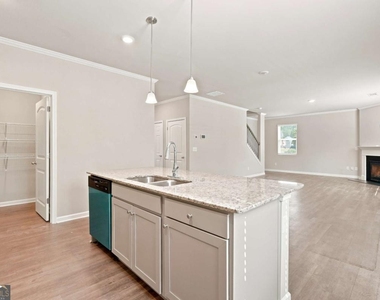 157 Lost Creek Boulevard - Photo Thumbnail 12