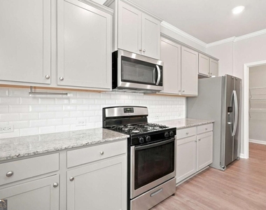 157 Lost Creek Boulevard - Photo Thumbnail 13