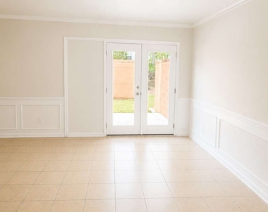1175 Forest Vale Drive - Photo Thumbnail 2