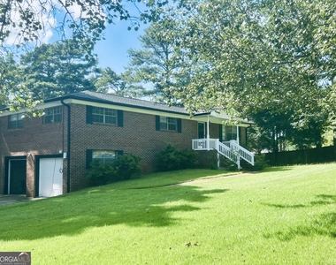 6695 Courtney Drive - Photo Thumbnail 2
