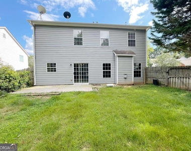 401 Norton Crossing - Photo Thumbnail 20
