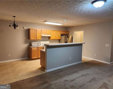 6129 Brookechase Lane - Photo Thumbnail 9
