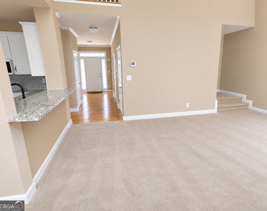 825 Stoneglen Court - Photo Thumbnail 14