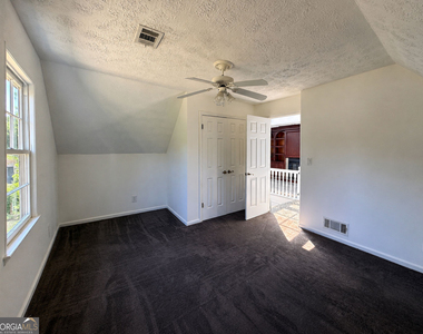4225 Friar Tuck Lane - Photo Thumbnail 16