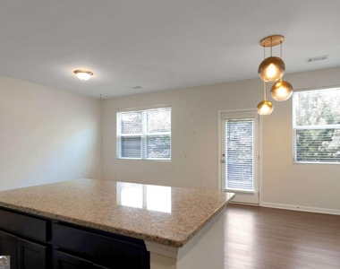 6353 Mountain Home Way Se - Photo Thumbnail 12