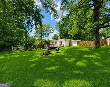 203 Wendell Drive Se - Photo Thumbnail 2
