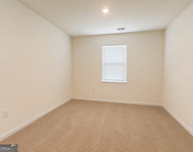 236 Sullivan Street - Photo Thumbnail 10