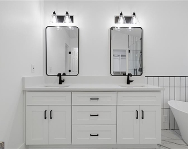 230 Pinebridge Court - Photo Thumbnail 24