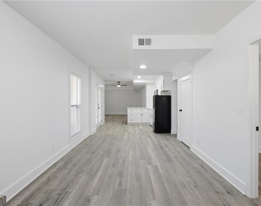 230 Pinebridge Court - Photo Thumbnail 37