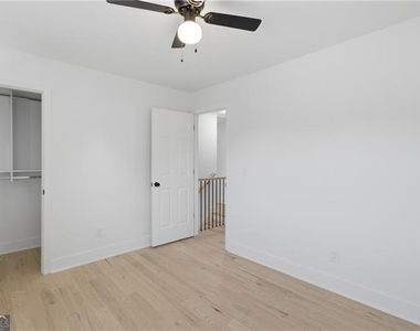 230 Pinebridge Court - Photo Thumbnail 27