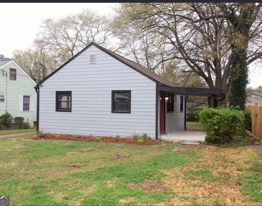 2418 Crestview Avenue - Photo Thumbnail 2