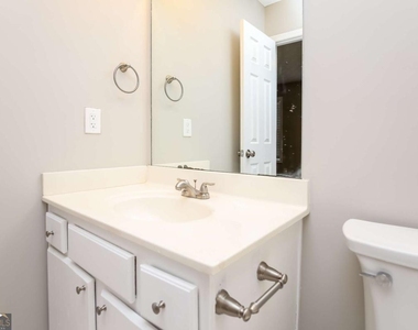 2454 Canary Court - Photo Thumbnail 11