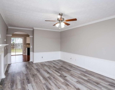 2454 Canary Court - Photo Thumbnail 3