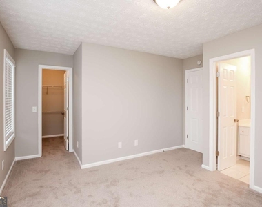 2454 Canary Court - Photo Thumbnail 12