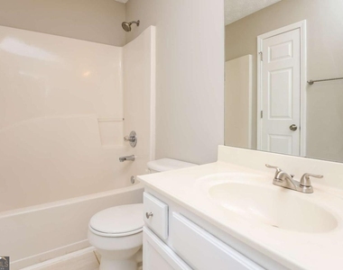 2454 Canary Court - Photo Thumbnail 7