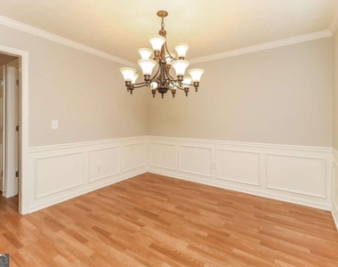 1387 Bramlett Forest Court - Photo Thumbnail 12