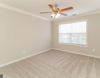 1387 Bramlett Forest Court - Photo Thumbnail 11